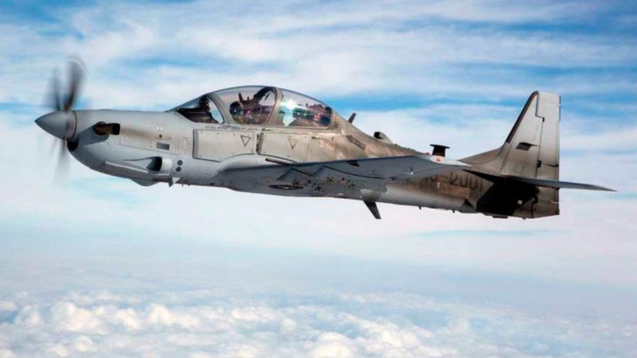 Piloto sobrevive a la caída de un avión Súper Tucano Piloto sobrevive a la caída de un avión Súper Tucano