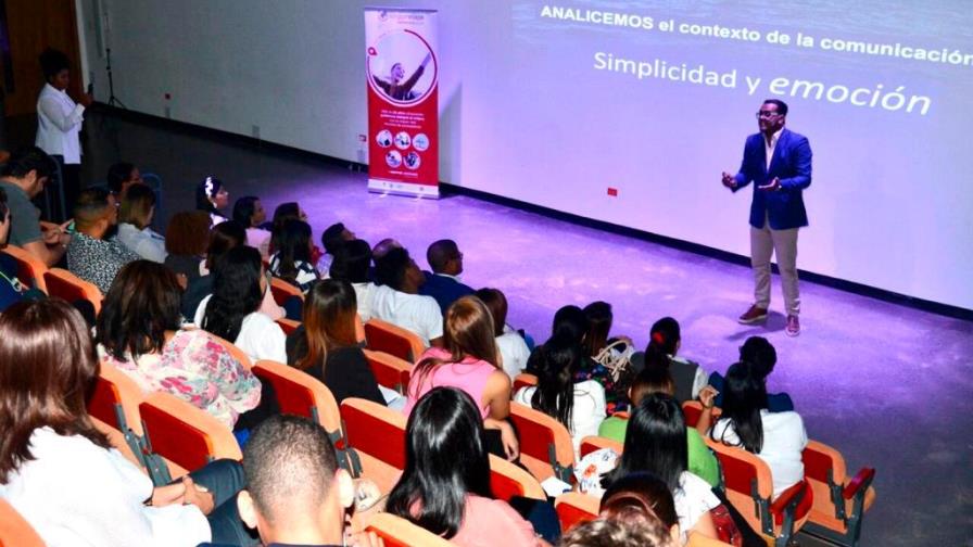 Capacitan agentes de viajes sobre coronavirus Capacitan agentes de viajes sobre coronavirus