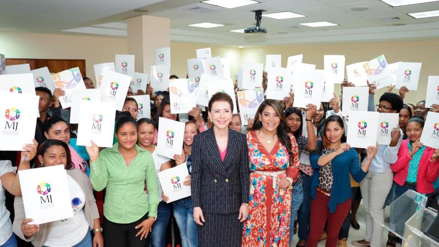 Sur Futuro y Ministerio de la Juventud trabajarán en favor de jóvenes de comunidades vulnerables