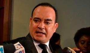 Surun Hern&aacute;ndez anuncia aspiraciones a la Alcald&iacute;a de Santo Domingo Este