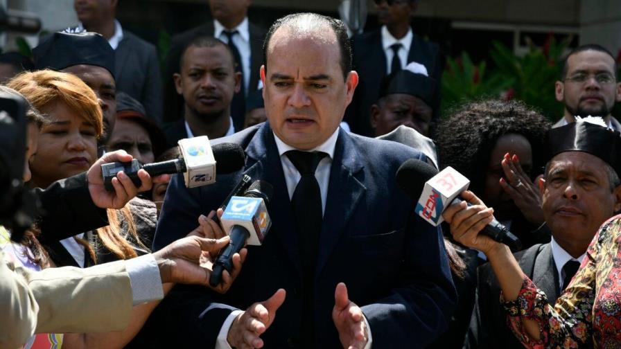 Colegio de Abogados pide a Cámara de Cuentas asesoría para seleccionar firma que audite sus fondos 