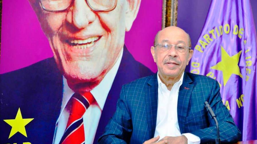 Temístocles Montás acusa a Leonel Fernández de actuar como Judas Temístocles Montás acusa a Leonel Fernández de actuar como Judas