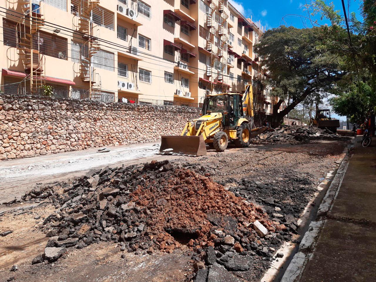 Calle José Cabrera, Alma Rosa I. 