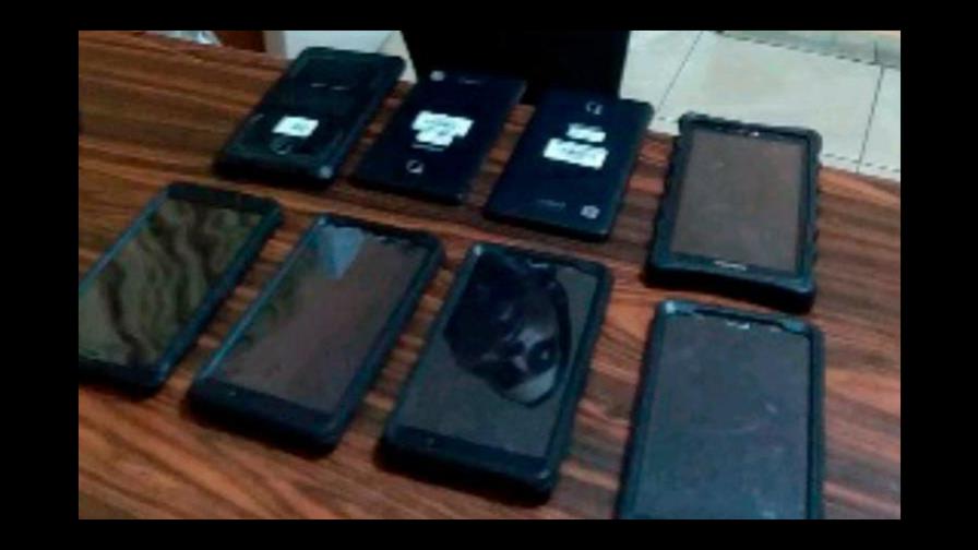 Apresan secretaria de escuela de Puerto Plata por el robo de ocho tabletas Apresan secretaria de escuela de Puerto Plata por el robo de ocho tabletas