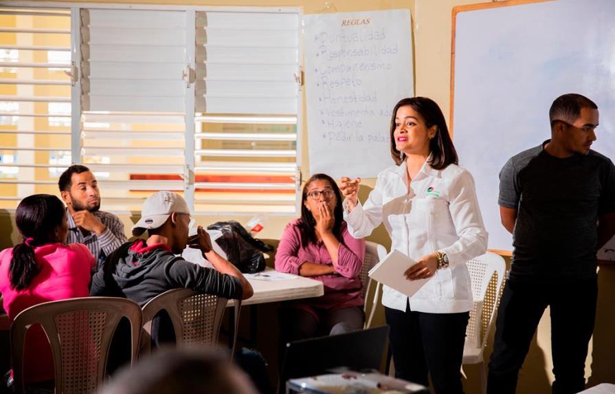 BHD León respalda a Mujeres que Cambian el Mundo con asesoría y formación para ellas y sus comunidades