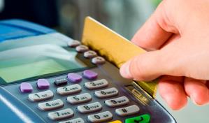 Consumos con tarjetas de débito comienzan a recuperarse