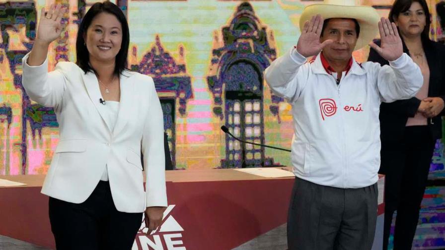 Crisis en Junta Electoral de Perú complica más proclamación de nuevo presidente Crisis en Junta Electoral de Perú complica más proclamación de nuevo presidente