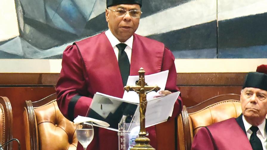 TC anuncia actos por conmemoración de 
su octavo aniversario 
