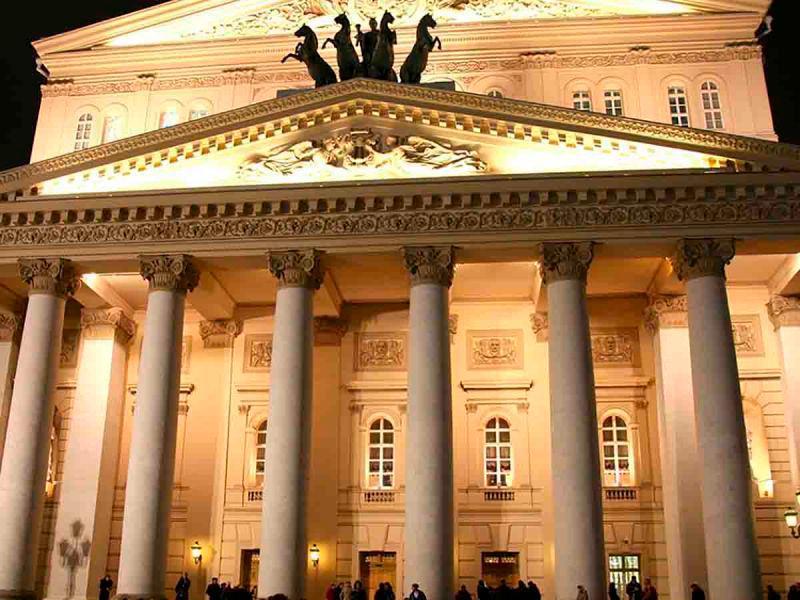 Actor del Teatro Bolshói de Moscú fallece en el escenario