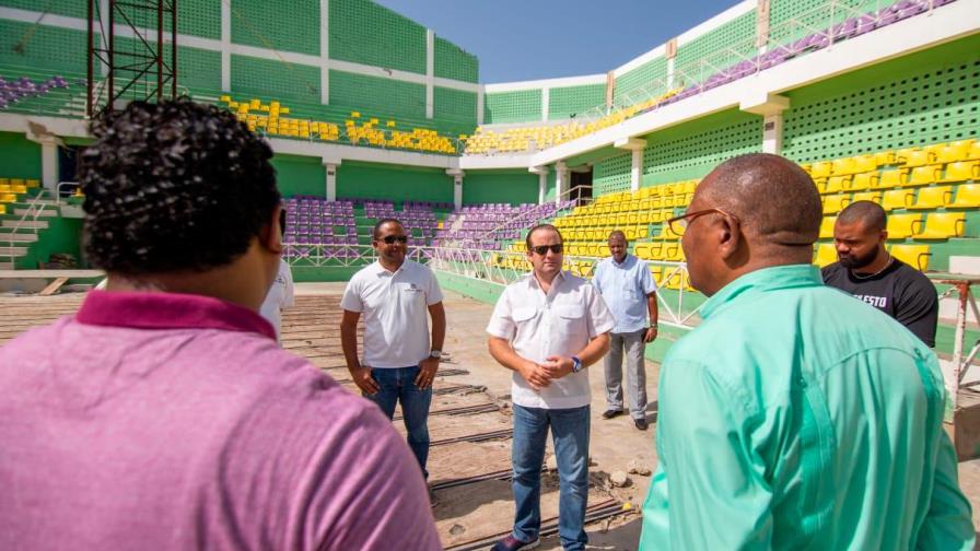 Paliza pide terminar reparación del techado de polideportivo Fabio Rafael González 