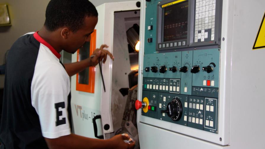 El ITLA da apertura a nueva carrera tecnológica