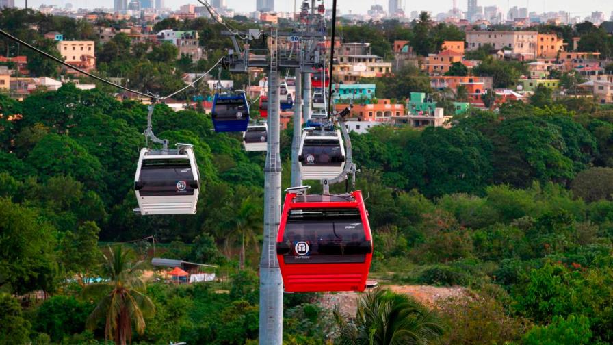 Metro y Teleférico ofrecerán servicios dos horas después de empezar toque de queda Metro y Teleférico ofrecerán servicios dos horas después de empezar toque de queda