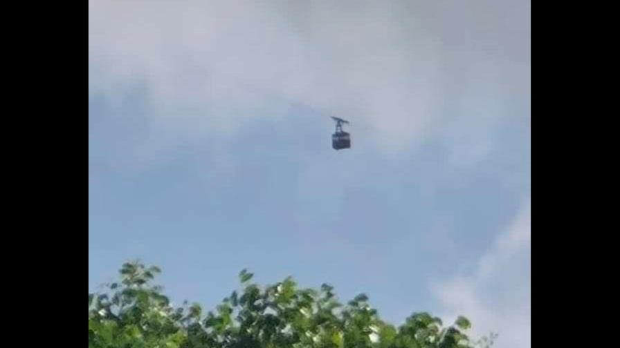 Teleférico de Puerto Plata sufre avería con 32 personas en el aire