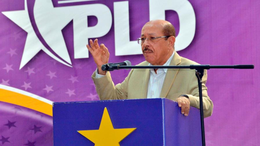 Temístocles Montás rechaza pacto para elegir a Leonel como candidato presidencial