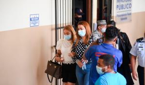 Jueza envía a prisión a los agentes policiales acusados de matar al teniente coronel