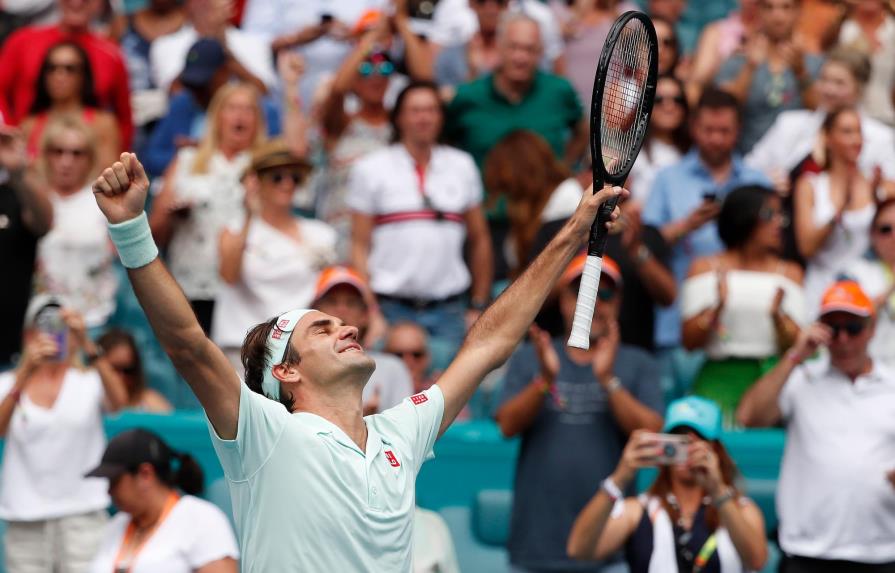 Roger Federer vence John Isner y gana su cuarto Masters 1000 de Miami