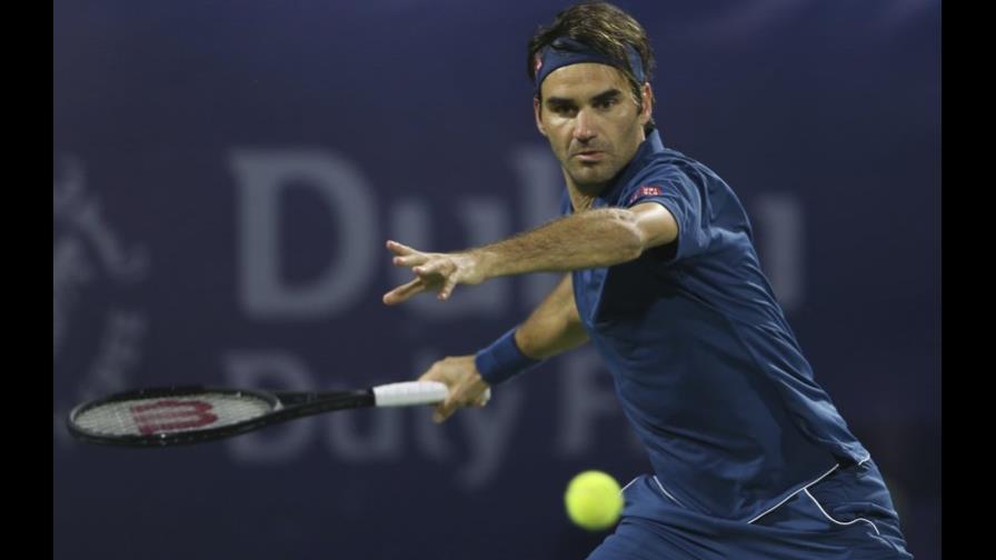 Roger Federer arranca en Dubai con triunfo sobre Philipp Kohlschreiber