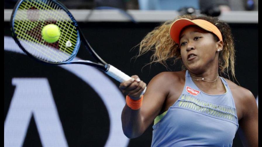 Naomi Osaka, aliviada por guardar su número uno tras la baja de Simona Halep en Stuttgart