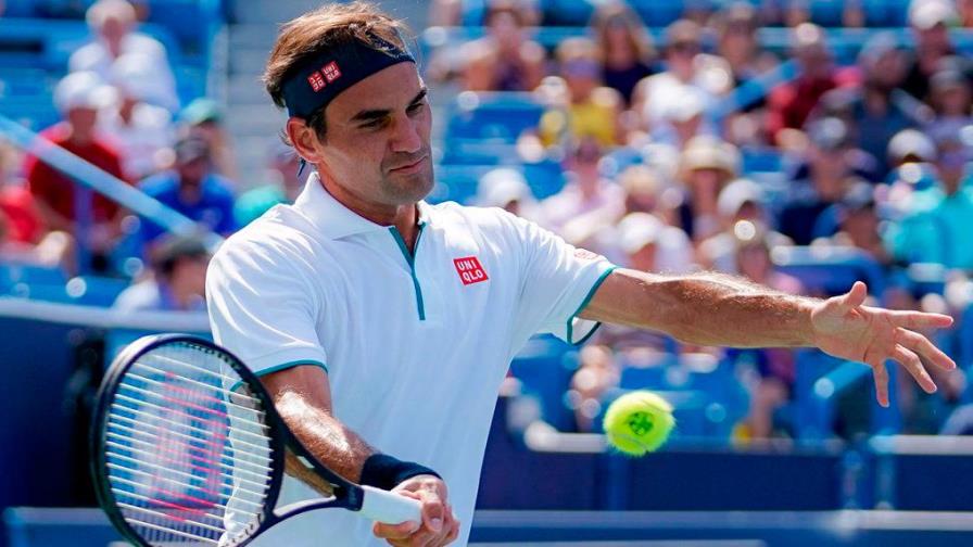Federer y Zverev se citan en Chile en exhibición en la semana de Copa Davis