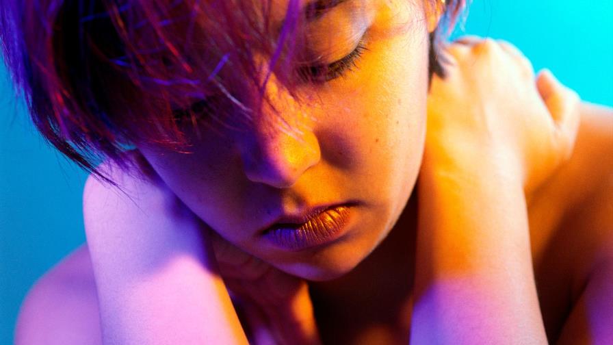 Menos del 25 % de quienes sufren depresión a nivel mundial recibe tratamiento adecuado