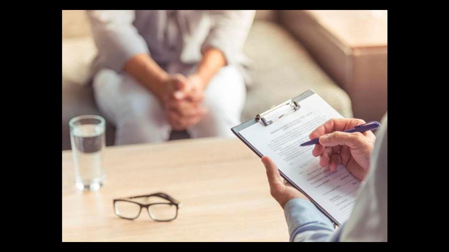 Especialistas advierten Plan Básico de salud no ofrece coberturas a consultas psicológicas 