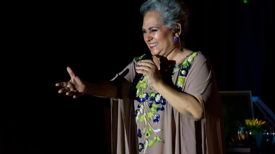 Teresa reunirá a los bohemios en el Bar Juan Lokward