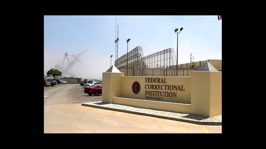 Cárcel de Los Ángeles tiene el peor brote de COVID-19 en prisiones federales Cárcel de Los Ángeles tiene el peor brote de COVID-19 en prisiones federales