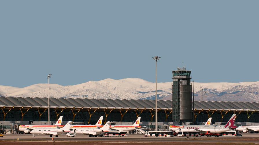 Dominicano detenido cuando intentaba sacar 53 kilos de cocaína de aeropuerto en Madrid