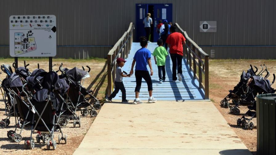 Mujer indocumentada pide 60 millones de dólares a EEUU por muerte de su hija Mujer indocumentada pide 60 millones de dólares a EEUU por muerte de su hija