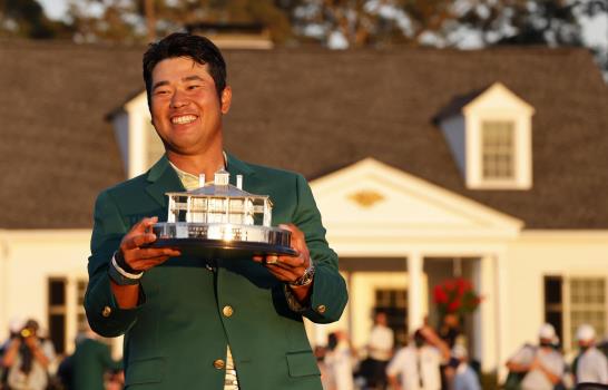 Matsuyama resplandece en Augusta; hace historia como primer japonés en ganar un major