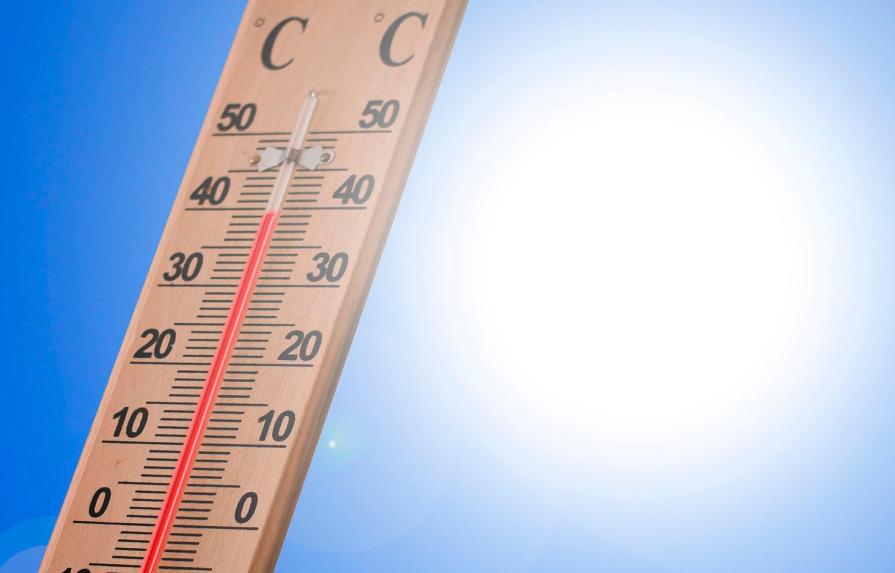 Científicos alertan de que las temperaturas subirán “al menos” 2.4 ºC en 2,100