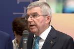Thomas Bach visita París para evaluar impacto del COVID-19