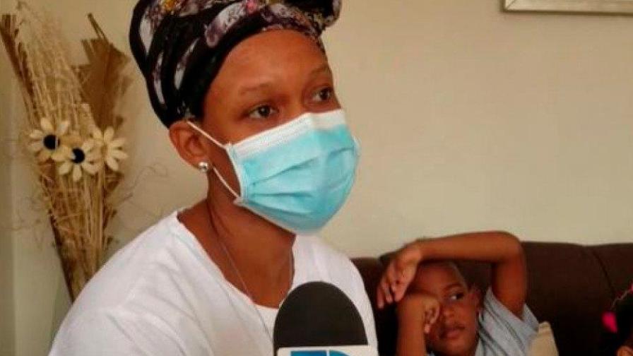 Madre de quintillizos, dentro de los cancelados por Ministerio de Educación