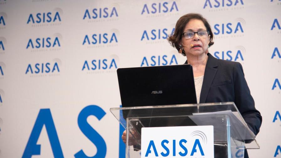 Asisa perfila a Leonel con 69% de liderazgo político, mientras 62% simpatiza por Abinader Asisa perfila a Leonel con 69% de liderazgo político, mientras 62% simpatiza por Abinader