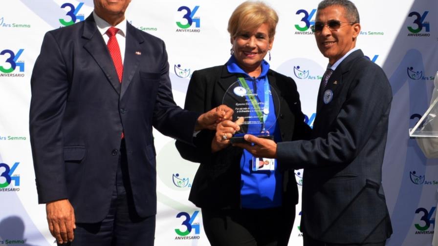 Aseguradora de salud de los maestros aumenta 8.59 % su cartera de  afiliados  en últimos dos  años 