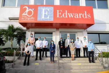 Edwards Lifesciences celebra 20 años de operaciones en RD