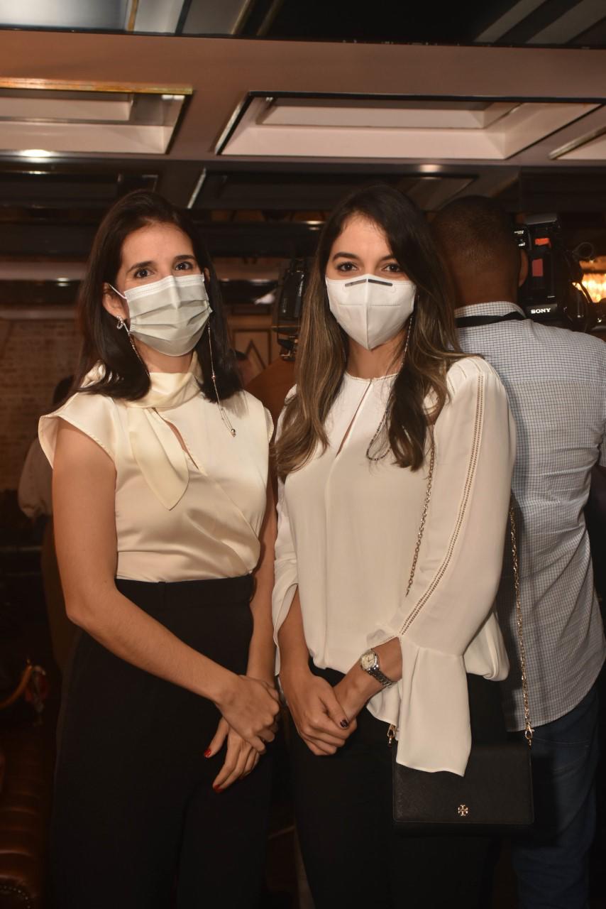 Nicole Vicini y Johanna Guerrero.