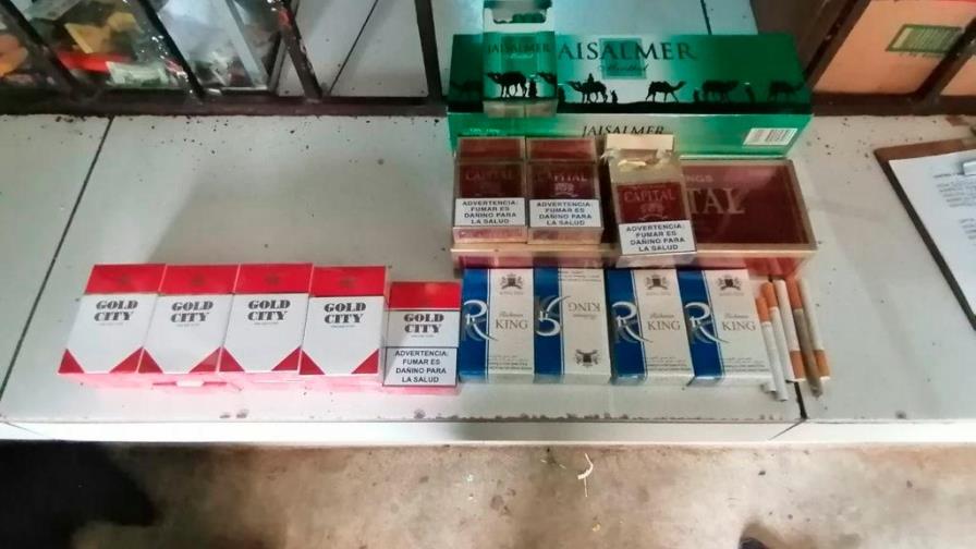 En operativo incautan 2,356 unidades de cigarrillos falsos y contrabandeados