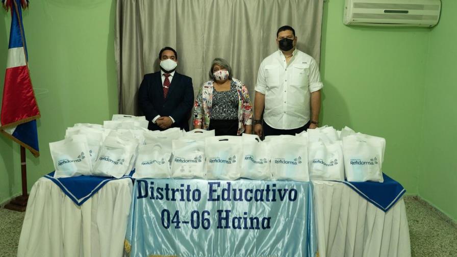 Fundación Refidomsa entrega kits preventivos de COVID-19 