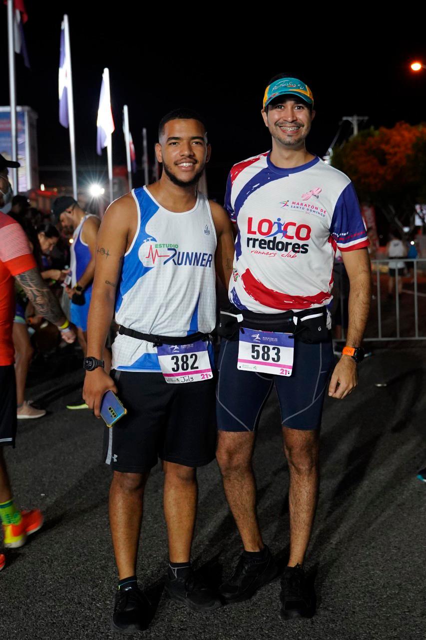 Nips Telesforo y Edwin Martínez.