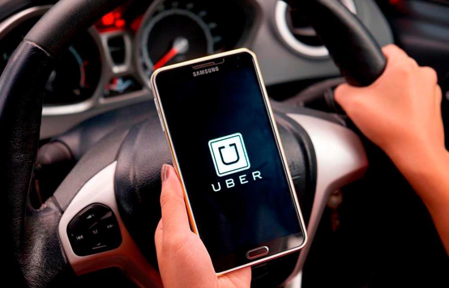 Polémica en Colombia: taxista manda a conductoras de Uber a lavar y planchar