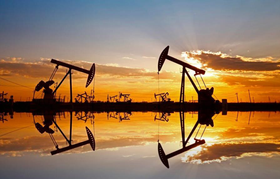 Rusia y Arabia Saudí abordan posible acuerdo en la OPEP + sobre más recortes
