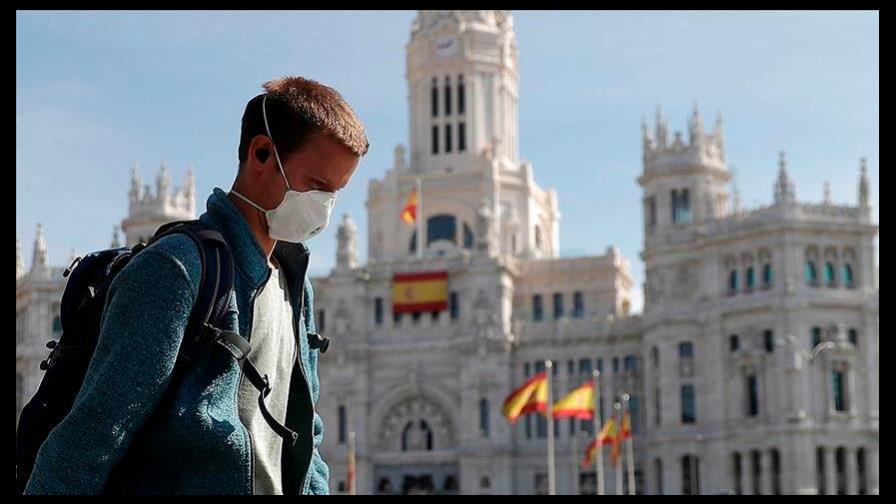 Más restricciones en España por la covid, pero sin confinamiento domiciliario