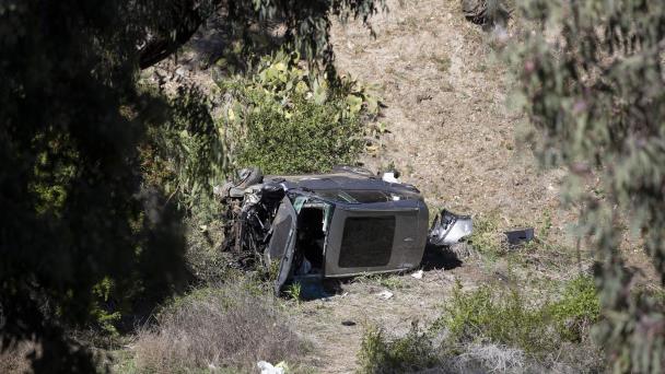 Video | Tiger Woods afronta dura recuperación tras accidente vial
