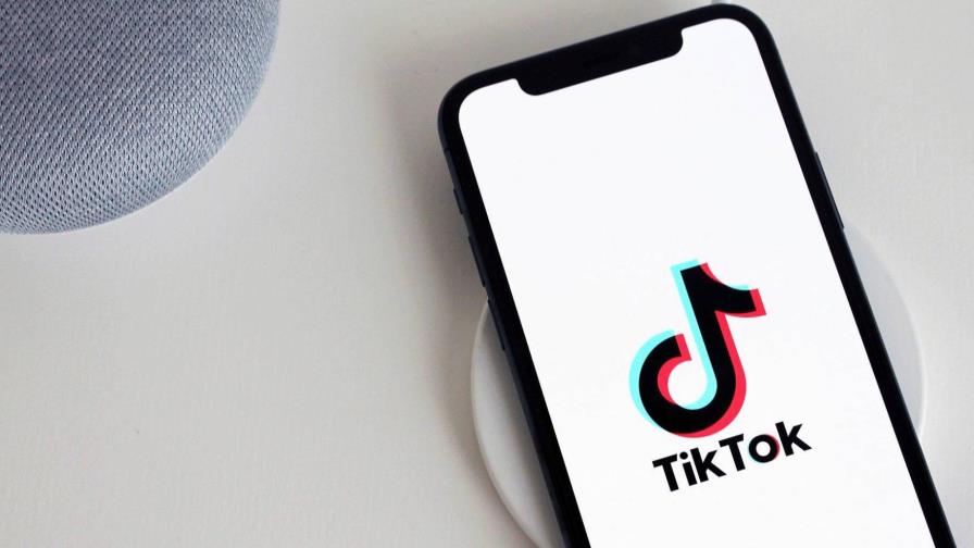 TikTok edita guía para las elecciones en EE.UU. a pesar de su precaria situación en el país
