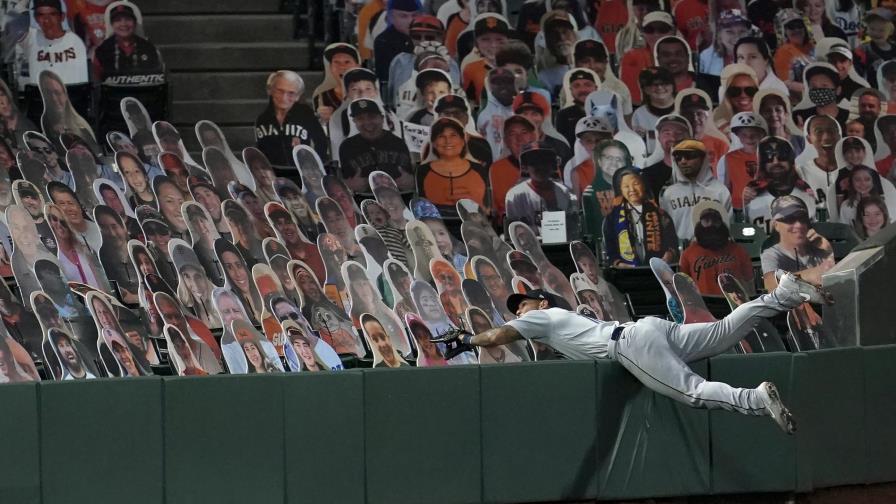 Los Gigantes pegan tres jonrones y ganan a Marineros