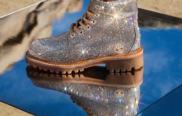 Las icónicas botas Timberland, con cristales de Swarovski - Diario Libre