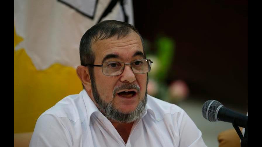 Timochenko ve a Márquez y Santrich al margen de la paz en Colombia