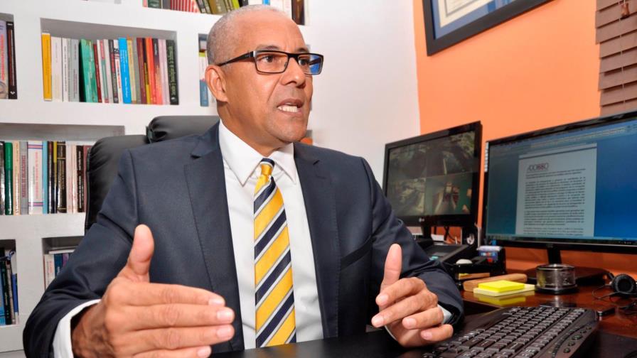 Adocco pide a la JCE no perder un minuto más en montaje de elecciones en el exterior