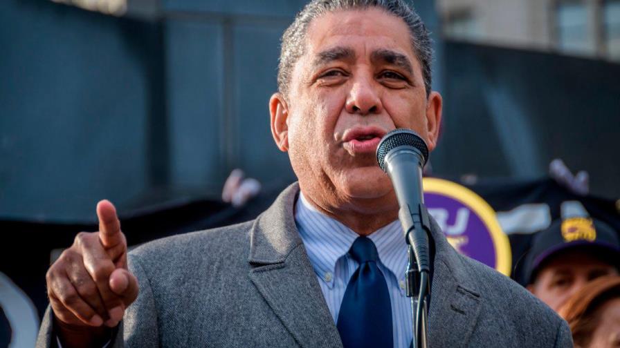 Dominicano Adriano Espaillat en el ranking de los representantes más influyentes de EE.UU.